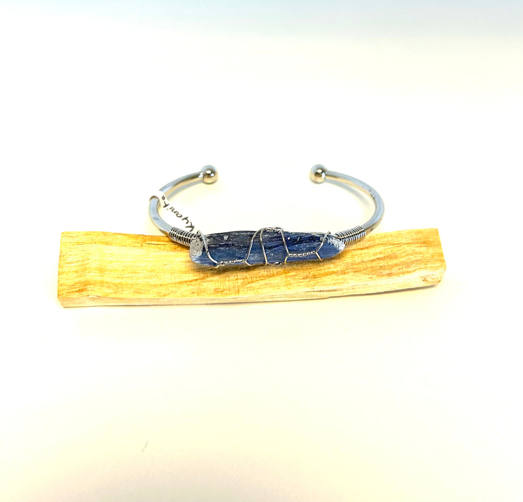 Blue Kyanite Adjustable Bracelet - Lighten Up Shop