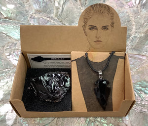 Obsidian Arrowhead Pendant Gift Set